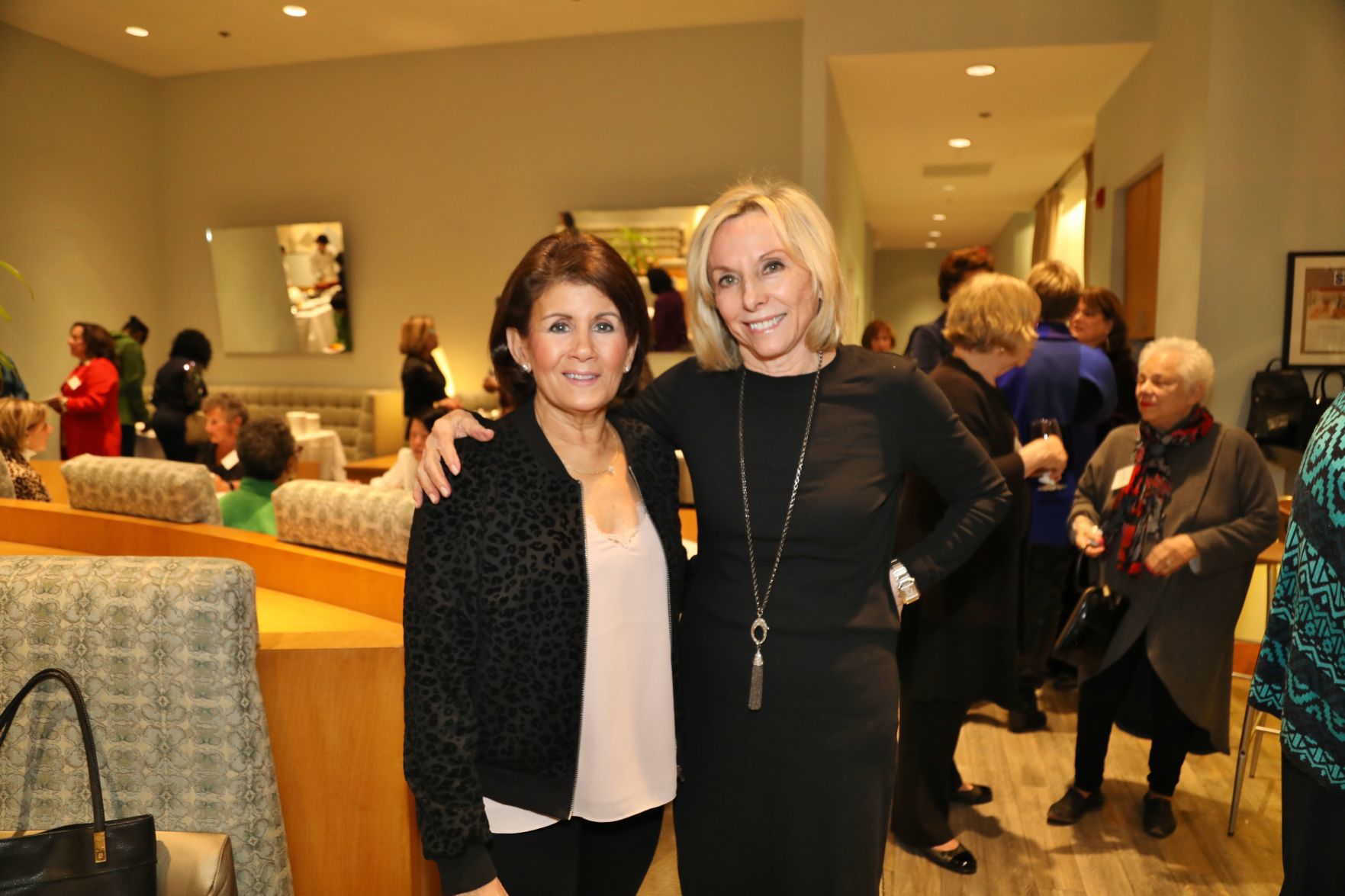 Linda Sher, Pat Whitaker